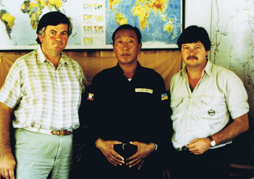 Broadcaster Roger Cook and warlord Khun Sa <br>‘The Cook Report’ — 1990